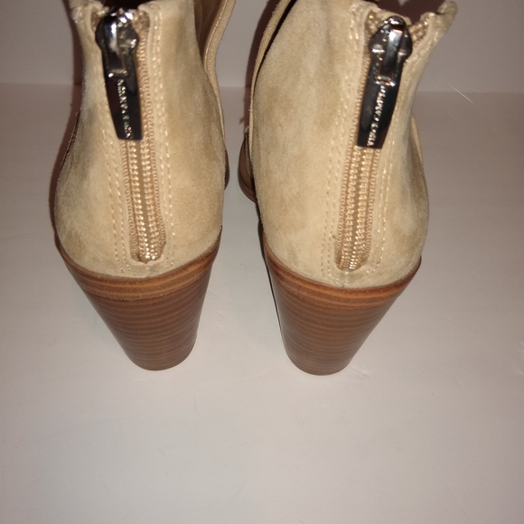 Vince Camuto Beige Heeled Boots - Picture 5 of 10